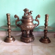 Bộ đỉnh đồng tam sự đúc thủ công tại đại bái